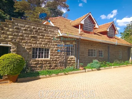 3-bedroom House for rent in Muthaiga, Nairobi