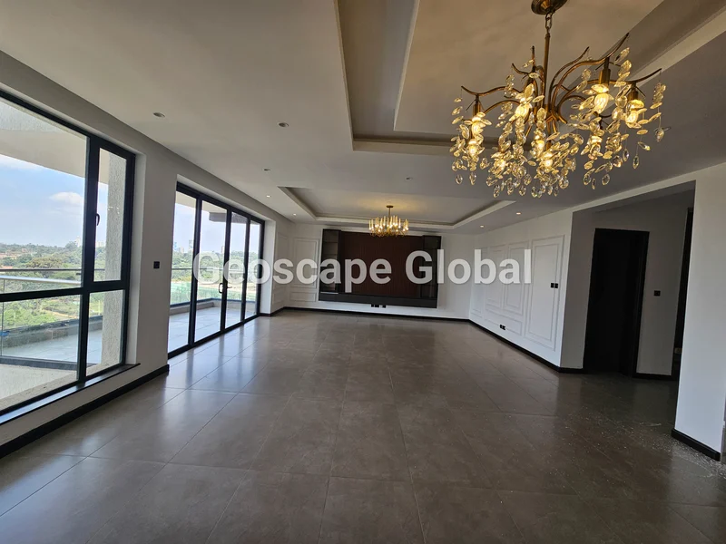 FOR SALE: Riverside Three-Bedroom Apartment