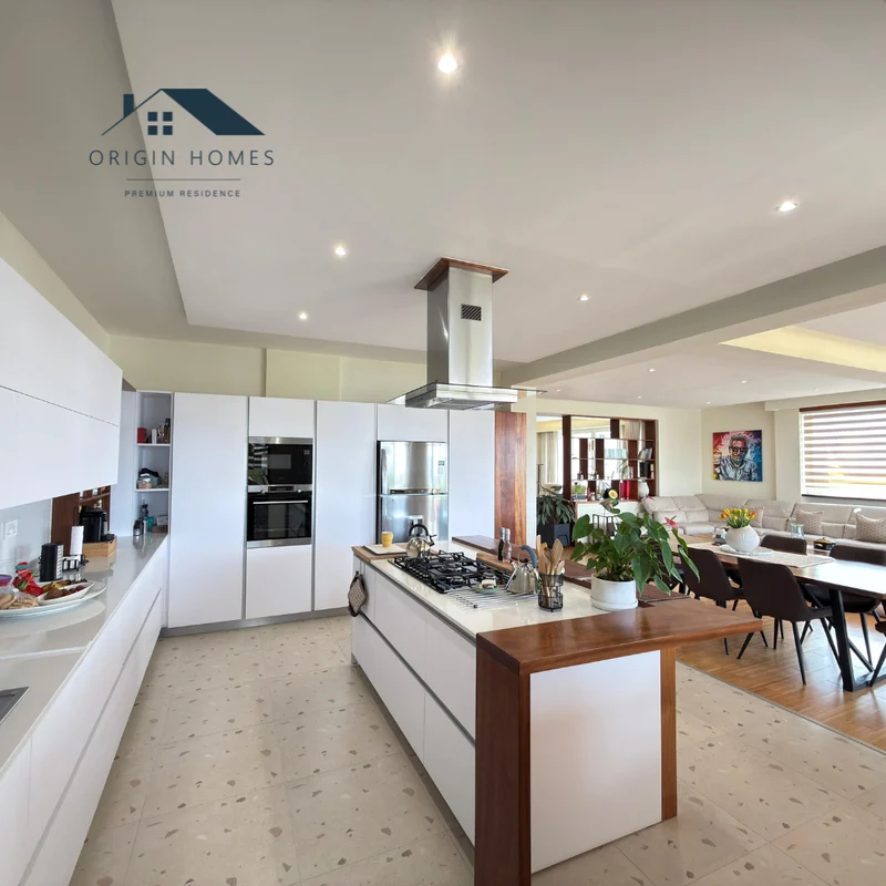 Stunning 3-Bedroom Penthouse Apartment for Sale | Parklands (2nd Parklands