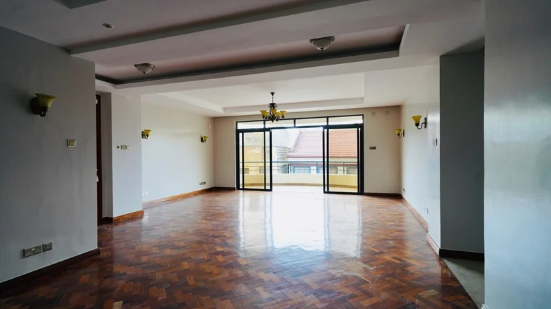 4 Bed Duplex All Ensuite + Dsq