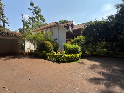 5-bedroom Townhouse for rent in Rosslyn, Westlands