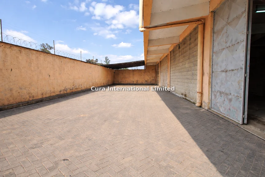 Warehouse for rent in Ruaraka