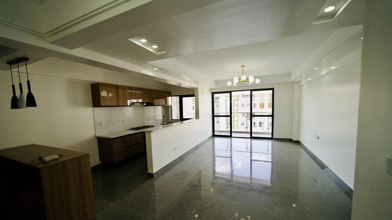 3-Bedroom Apartment All En-Suite For Rent along Riverside