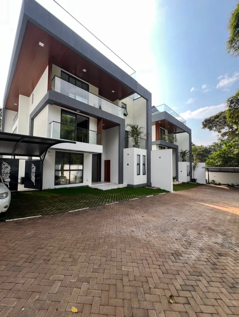 6 Bedroom Townhouse for Sale in Lavington