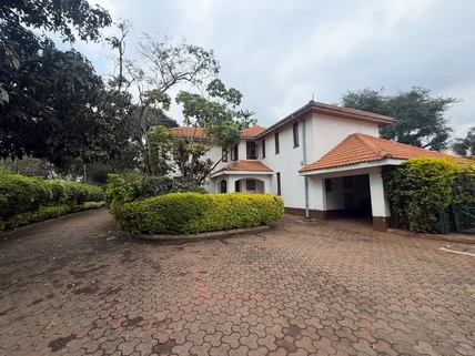 4-bedroom Townhouse for rent in Lavington, Nairobi