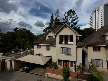 5-bedroom Townhouse for rent in Lavington, Nairobi