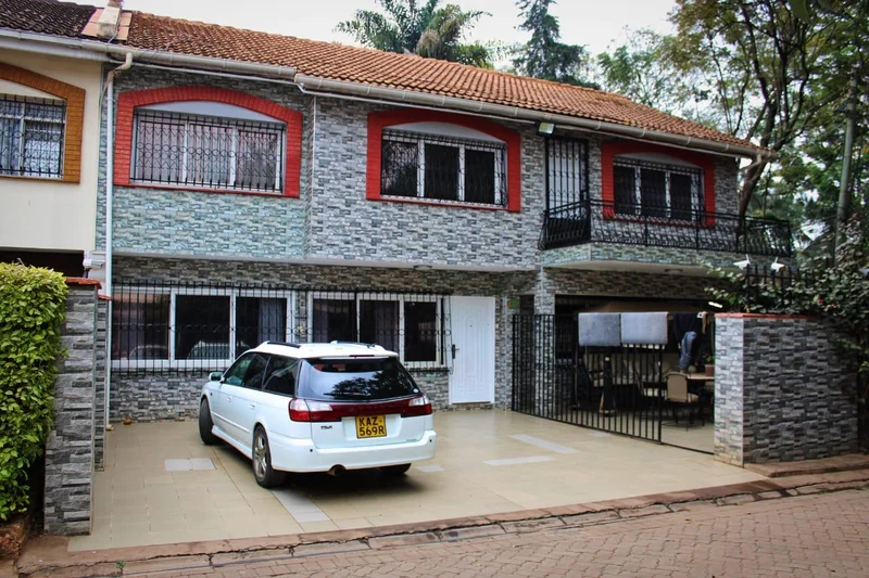 6-Bedroom Maisonette in Brookside, Westlands, Nairobi