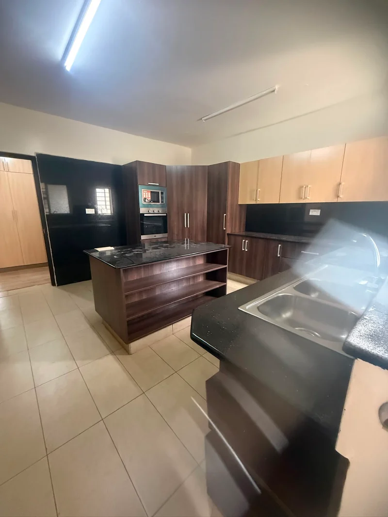To let Two bedroom penthouse