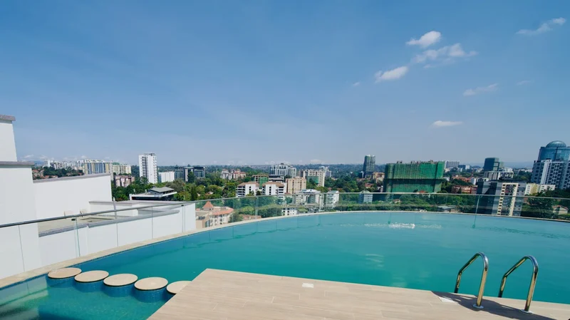 4-Bedroom Apartment All En-Suite + DSQ in Riverside