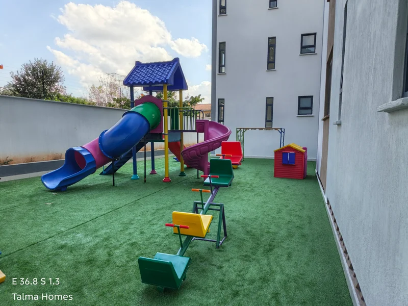 A 3 bedrooms apartment with an SQ for sale