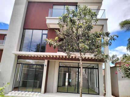5-bedroom Townhouse for sale in Lavington, Nairobi
