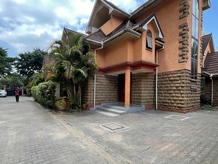 5-bedroom Townhouse for rent in Lavington, Nairobi