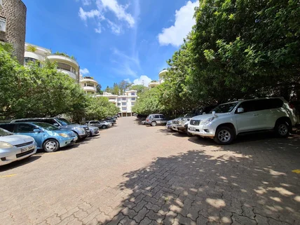 4-bedroom Apartment for sale in Lavington, Nairobi