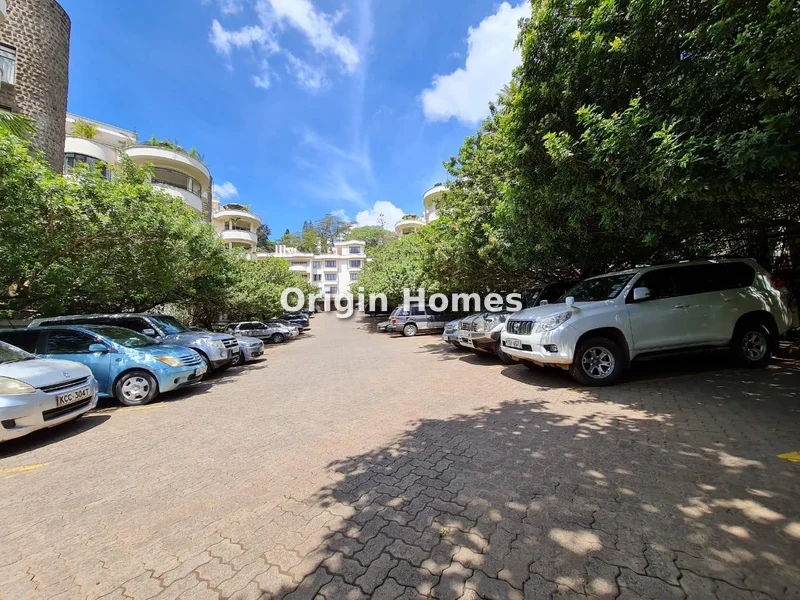 4-bedroom Apartment for sale in Lavington