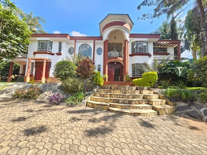 5-bedroom House for rent in Nyari, Westlands