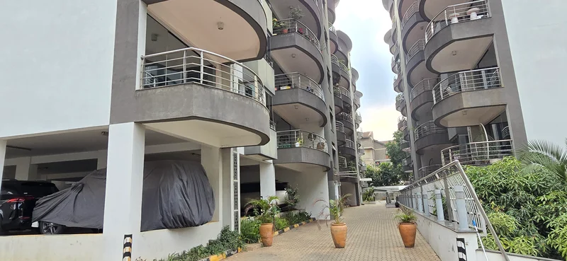 Riverside Luxury 3-Bedroom Apartment + DSQ | Prime Riverside Area