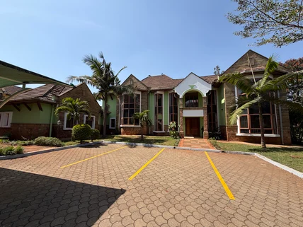 5-bedroom Villa for rent in Runda, Westlands