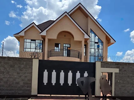 4-bedroom House for sale in Kamakis, Ruiru