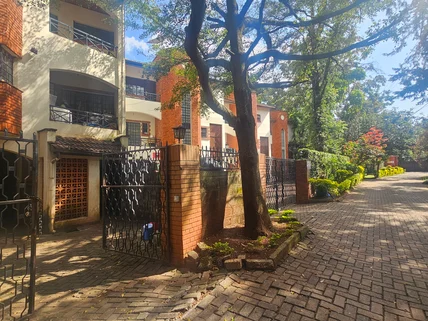 4-bedroom Villa for sale in Kilimani, Nairobi