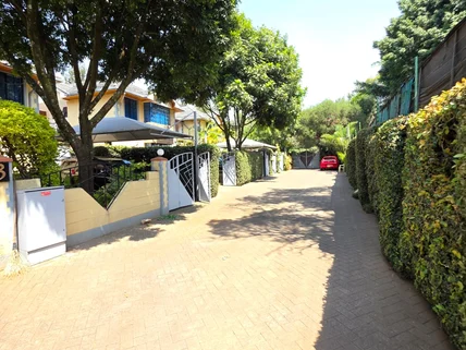 4-bedroom Townhouse for rent in Lavington, Nairobi