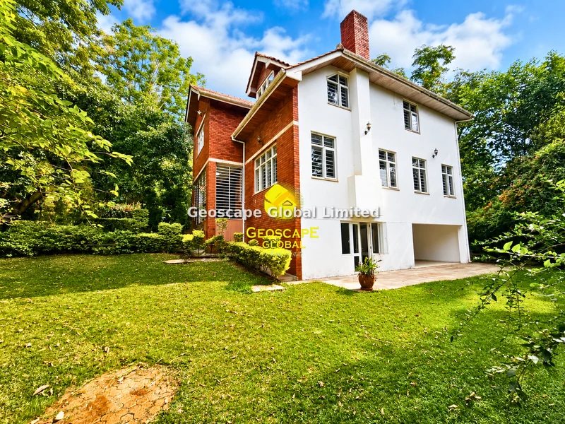 5-bedroom House for rent in Rosslyn