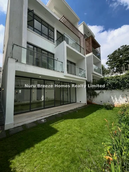 5-bedroom Townhouse for rent in Lavington