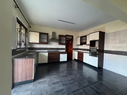 3-bedroom Apartment for rent in Lavington, Nairobi