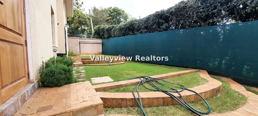 5-bedroom Townhouse for rent in Lavington