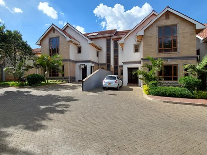 5-bedroom Townhouse for sale in Lavington, Nairobi
