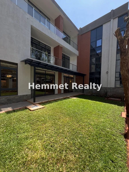 4-bedroom Townhouse for rent in Lavington