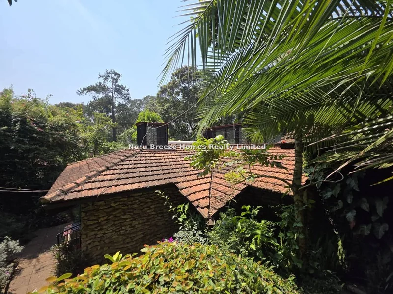4-bedroom House for rent in Lake View
