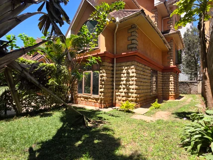 5-bedroom Villa for rent in Lavington, Nairobi