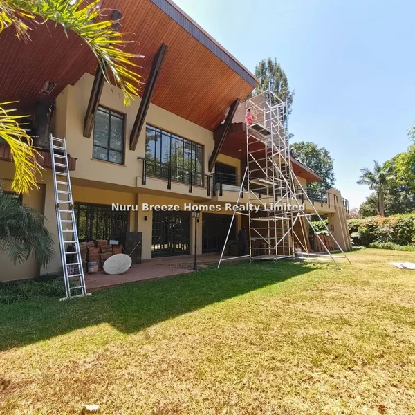 5-bedroom Villa for rent in Lake View