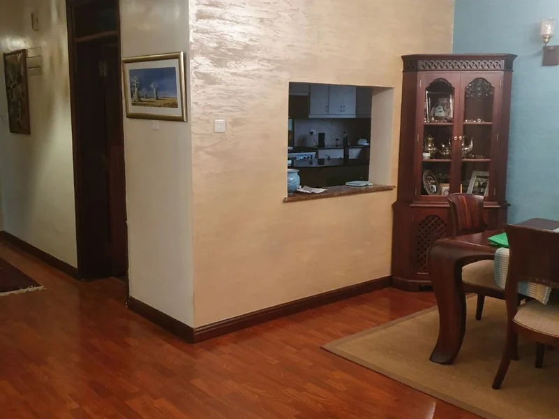 3-bedroom Apartment for sale in Brookside