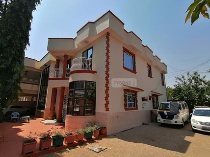6-bedroom Townhouse for sale in Kisumu