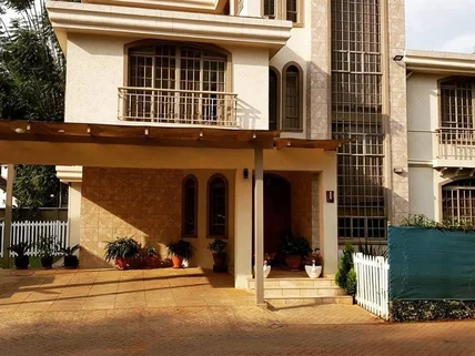 5-bedroom House for rent in Lavington, Nairobi