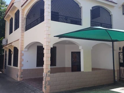4-bedroom Townhouse for sale in Nyali Area, Nyali