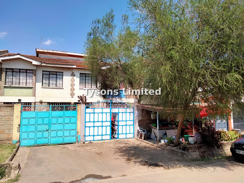 3-bedroom House for sale in Donholm
