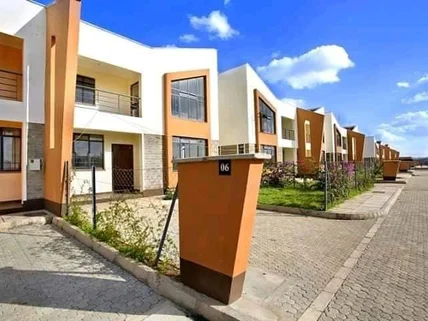 4-bedroom Townhouse for sale in Syokimau, Machakos County