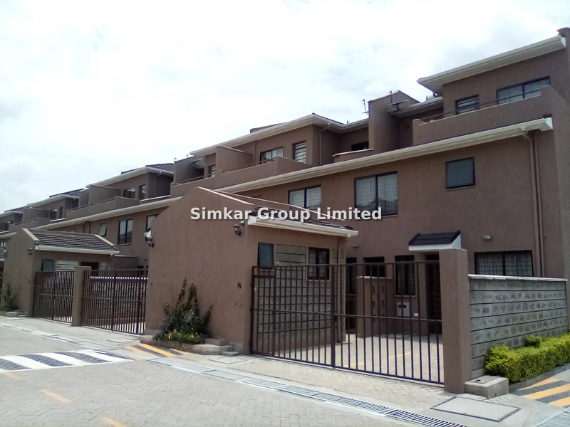 5-bedroom Townhouse for sale in Syokimau