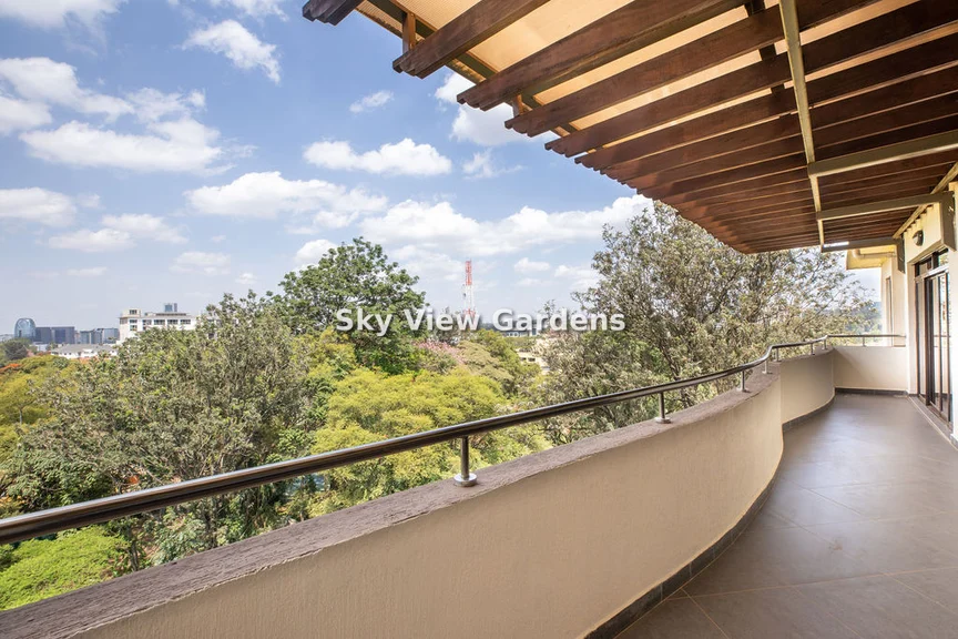 5-bedroom Apartment for sale in Westlands Area