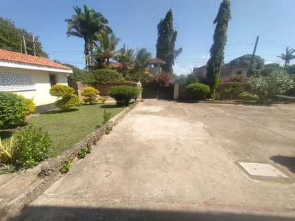 4-bedroom House for sale in Nyali Area, Nyali