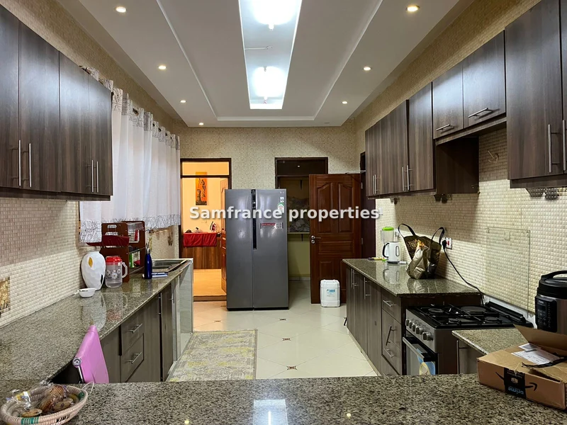 4-bedroom Apartment for rent in Nyali Area