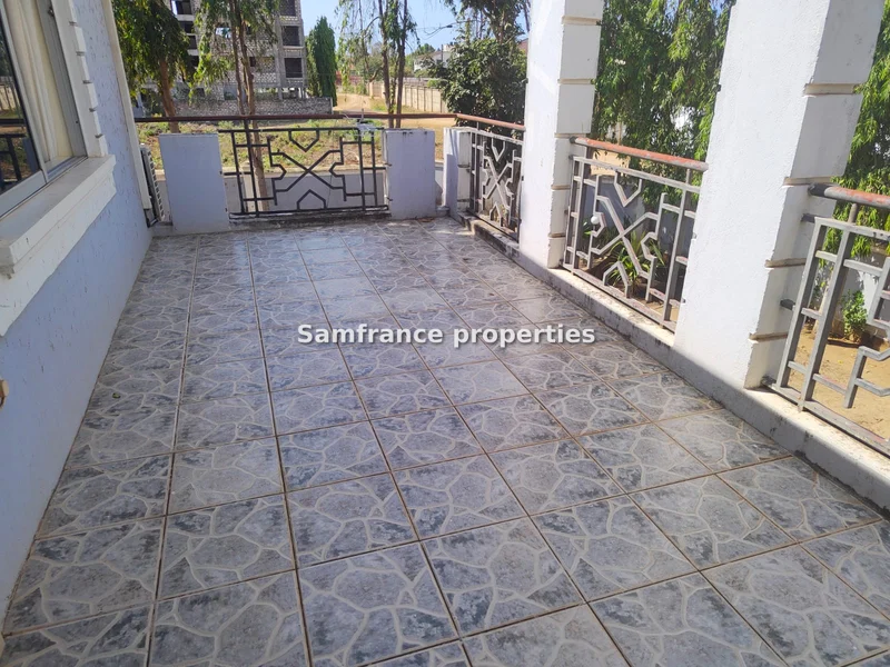 Thumbnail 16