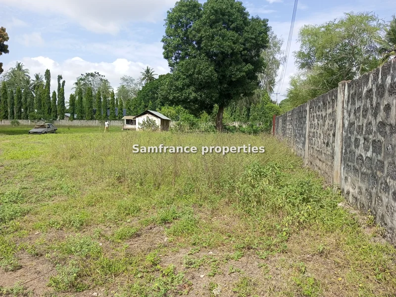 Land for sale in Kikambala