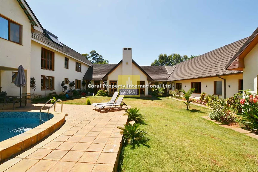6-bedroom House for sale in Ridgeways