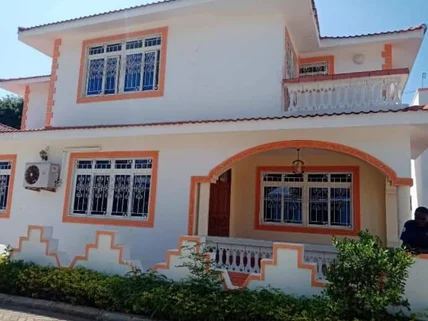 4-bedroom Townhouse for sale in Nyali Area, Nyali