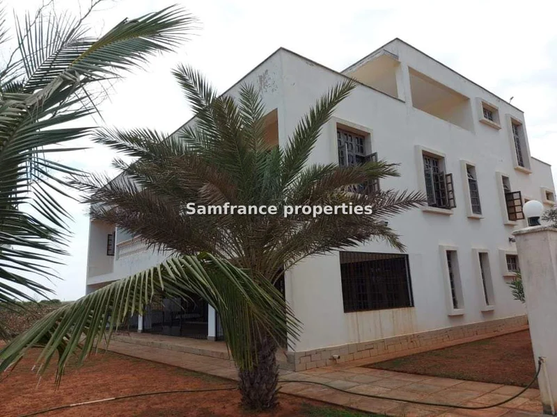 4-bedroom Villa for sale in Kikambala