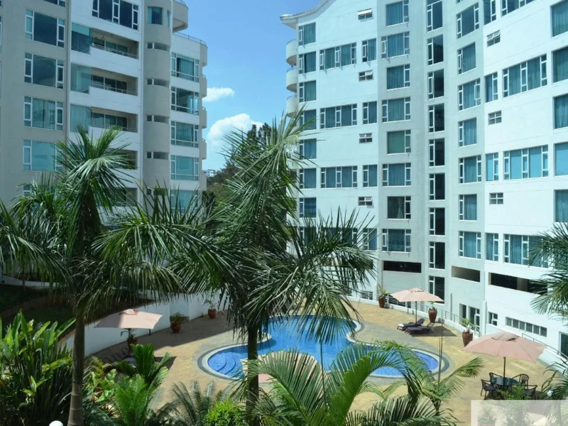 spacious 3 bedroom apartment