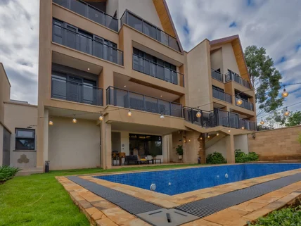 6-bedroom Townhouse for sale in Lavington, Nairobi